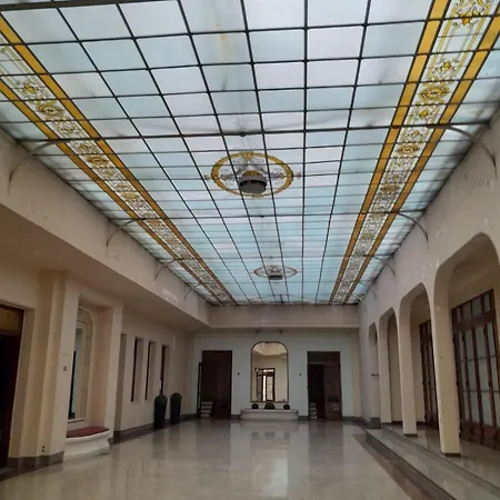 Studette Equipee Pres Tour Eiffel -ecole Militaire Apartment *